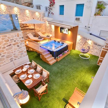 Villasonboard Rock Villa 3 Bed, 3 Bath, Jacuzzi, Seaside Ermioni Exterior photo
